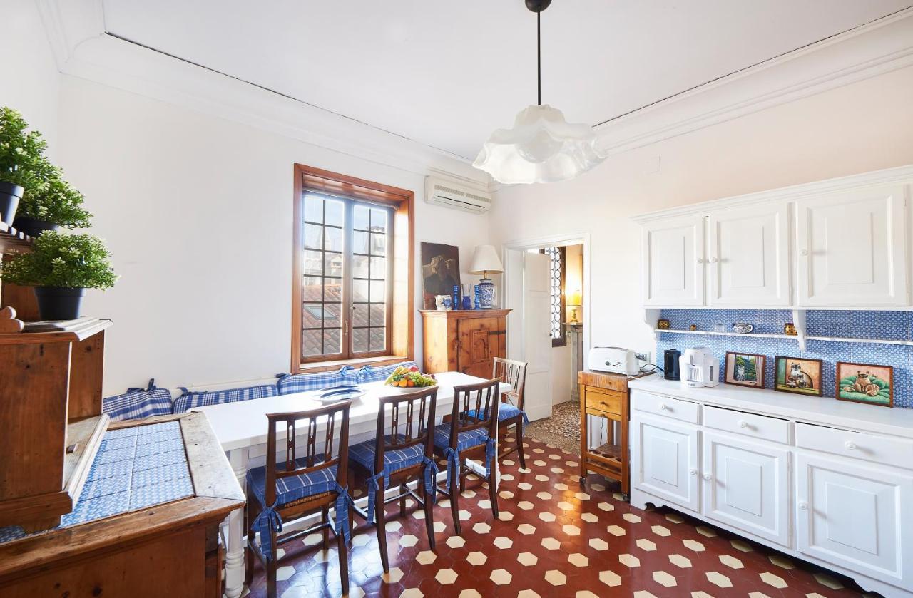Ca' Fenice, Charming Apartment In San Marco, Sleep 7 เวนิส ภายนอก รูปภาพ