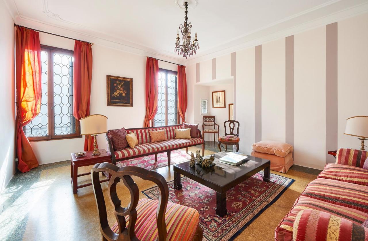 Ca' Fenice, Charming Apartment In San Marco, Sleep 7 เวนิส ภายนอก รูปภาพ