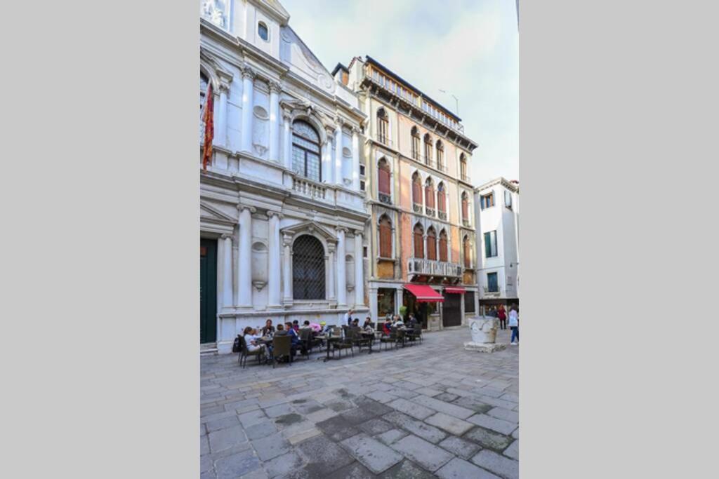 Ca' Fenice, Charming Apartment In San Marco, Sleep 7 เวนิส ภายนอก รูปภาพ
