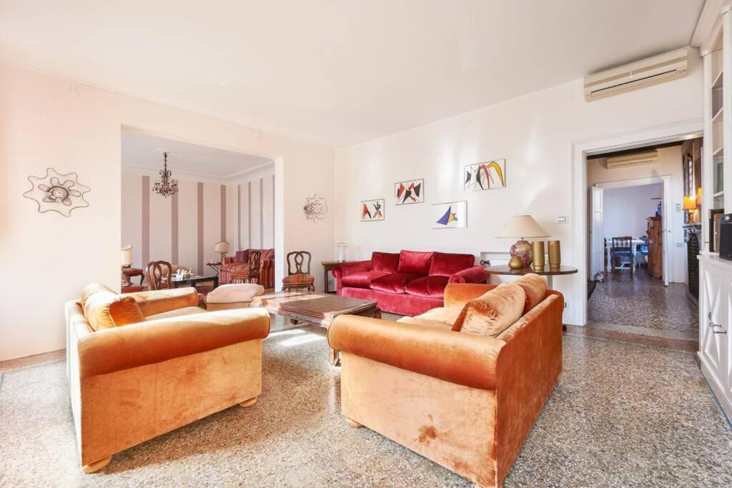 Ca' Fenice, Charming Apartment In San Marco, Sleep 7 เวนิส ภายนอก รูปภาพ