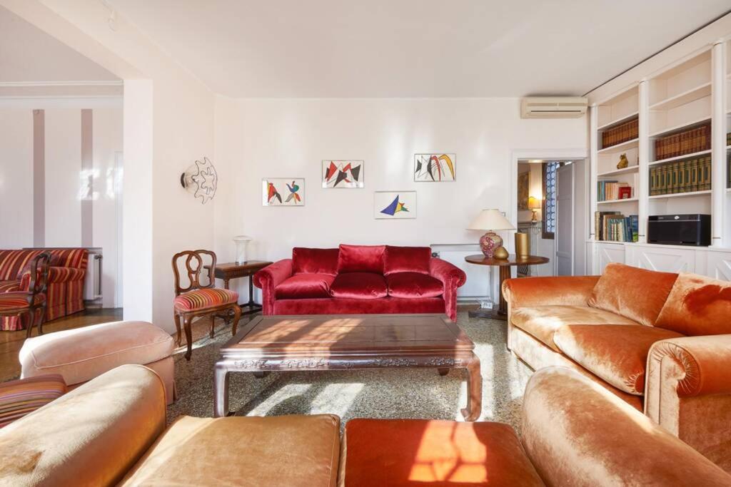 Ca' Fenice, Charming Apartment In San Marco, Sleep 7 เวนิส ภายนอก รูปภาพ