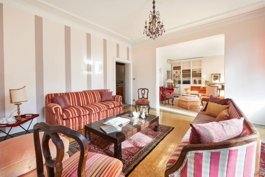 Ca' Fenice, Charming Apartment In San Marco, Sleep 7 เวนิส ภายนอก รูปภาพ