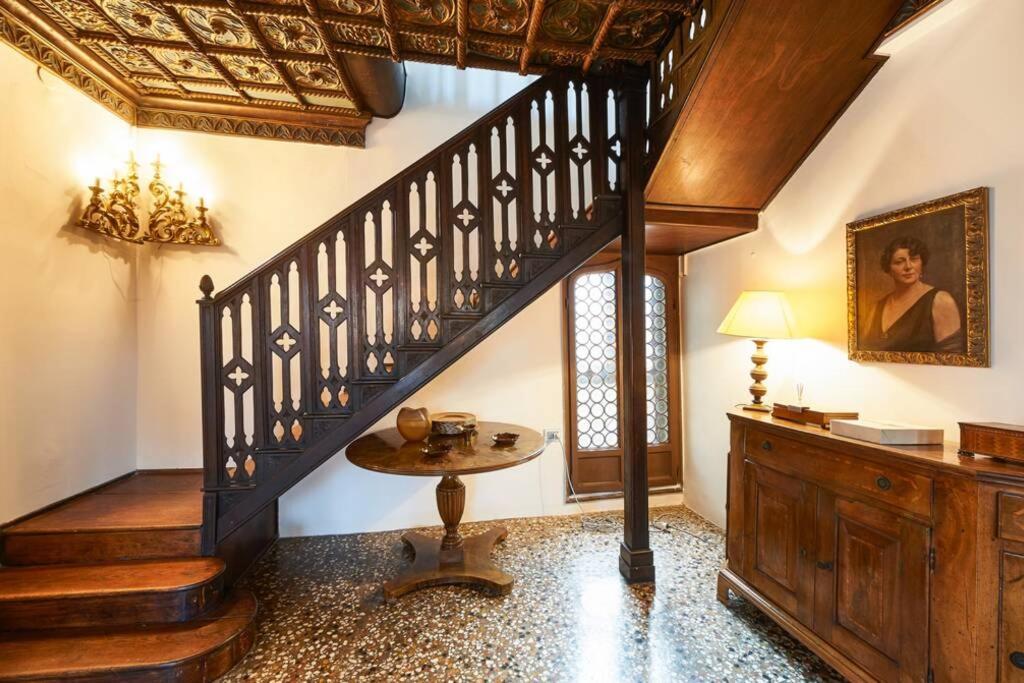 Ca' Fenice, Charming Apartment In San Marco, Sleep 7 เวนิส ภายนอก รูปภาพ