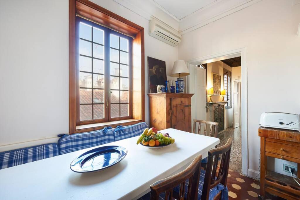Ca' Fenice, Charming Apartment In San Marco, Sleep 7 เวนิส ภายนอก รูปภาพ